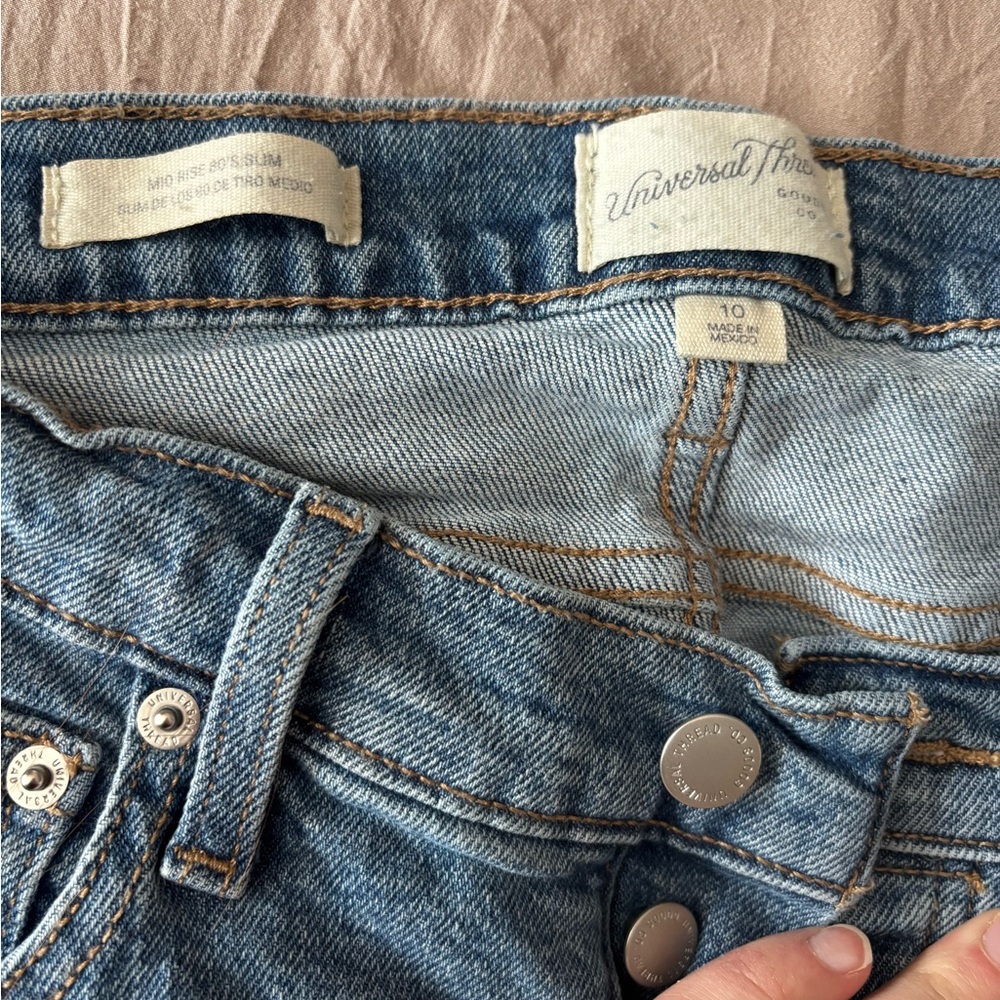Universal Thread Mid Rise slim Jeans - Blue (mom jeans)
